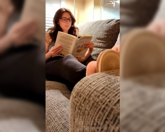 Goddess Alyssa aka small.feet.sweetie OnlyFans - How long would you watch me read on the couch