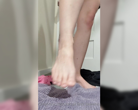 Goddess Alyssa aka small.feet.sweetie OnlyFans - I always put lotion on after a shower This one smells like lavender and rose