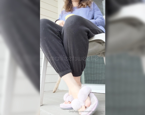 Goddess Alyssa aka small.feet.sweetie OnlyFans - I like sitting out here teasing you in my slippers!
