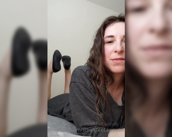 Goddess Alyssa aka small.feet.sweetie OnlyFans - Its Thursday! Whos thirsty