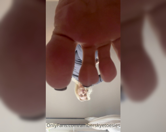 Ambtoesies aka ambtoesies OnlyFans - Amazon Giantess