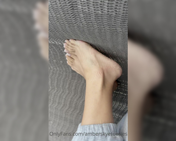 Ambtoesies aka ambtoesies OnlyFans - Hammock scrunch