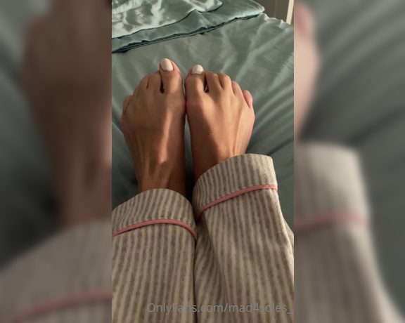 Goddess Mads aka mad4soles_ OnlyFans - Lets be honest, all you want for christmas are these perfect long toes down your throat