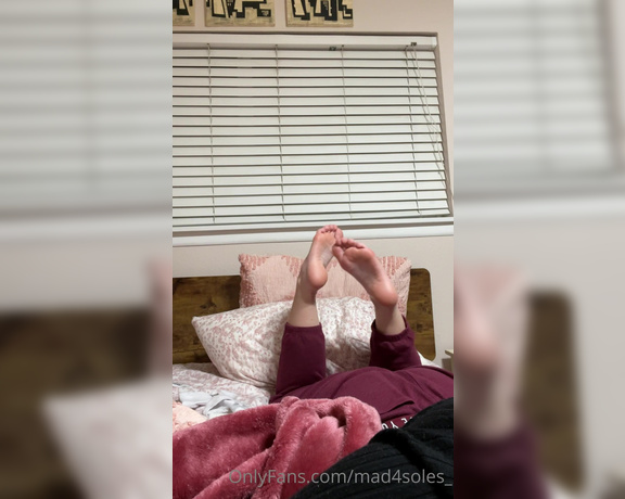 Goddess Mads aka mad4soles_ OnlyFans - Really wishing i had someone here to take care of my feet while i’m under the weather