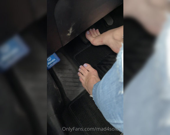 Goddess Mads aka mad4soles_ OnlyFans - When stuck at long red lights & feeling like being a tease…