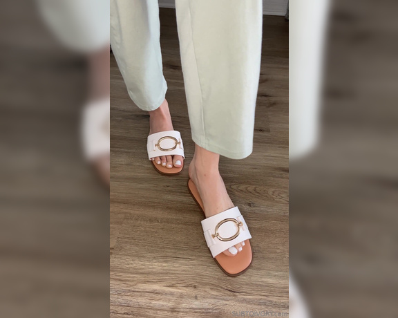 Ivory Soles aka ivorysoles OnlyFans - I can never have enough cute flip flops