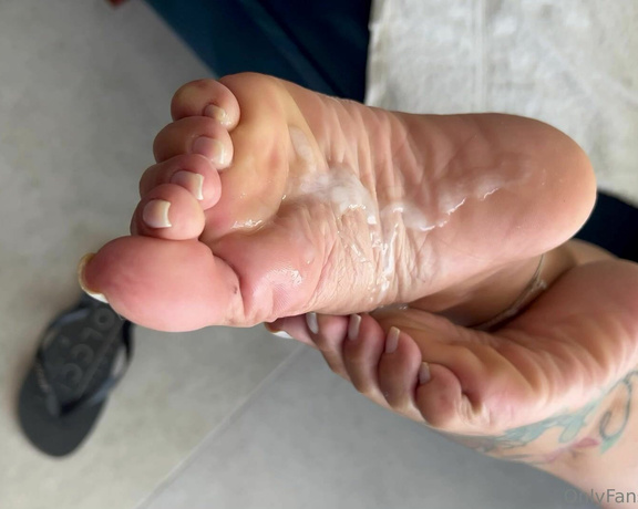 Ada toes aka adatoes OnlyFans Video 518