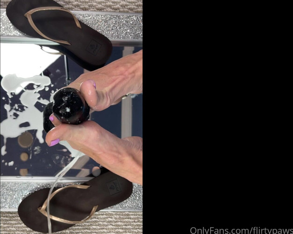 Flirty Paws aka flirtypaws OnlyFans - Dildo footjob & cum Tried out this bbc dildo that oozes fake cum all over my toes and soles It was