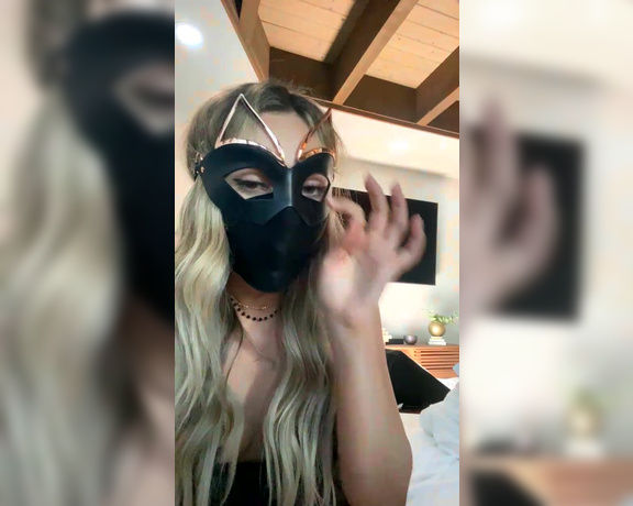 Erikas_feet aka erikas_feet OnlyFans - Here’s the last lil live i did during the collab for those that missed me chillin!! i was live for