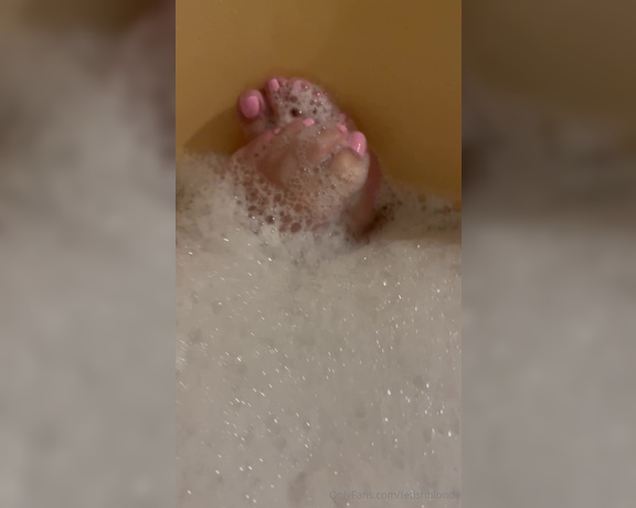 Foot fetish blonde aka fetishblonde OnlyFans Video 156