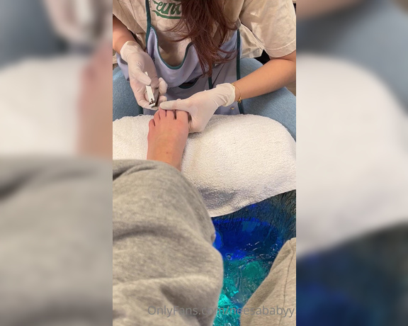 Footprincessx1 aka footprincessx1 OnlyFans - Pedi time 2