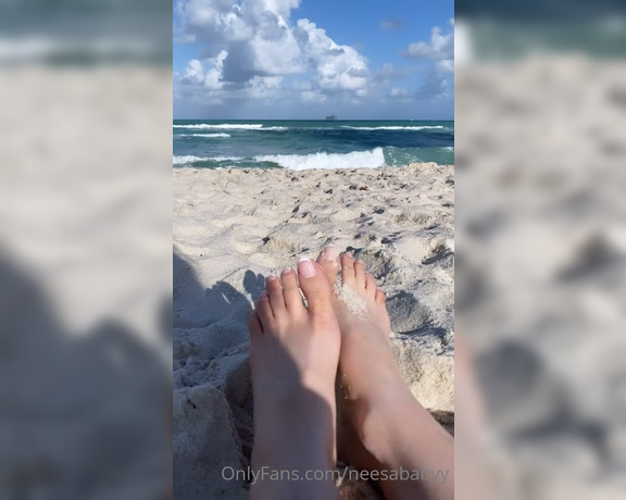 Footprincessx1 aka footprincessx1 OnlyFans Video 325