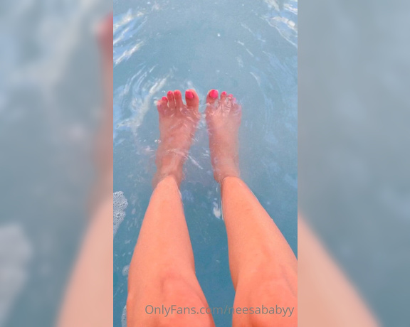 Footprincessx1 aka footprincessx1 OnlyFans - I need another pedi 3