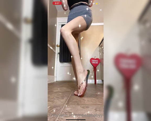 Footprincessx1 aka footprincessx1 OnlyFans Video 272