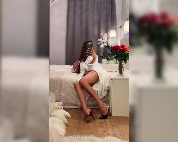 Goddess Anna aka footish_ann OnlyFans - Good evening this video must be watched and admired with the sound ON …I am wishing you a pleasant