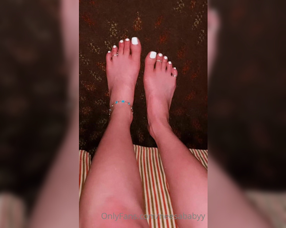 Footprincessx1 aka footprincessx1 OnlyFans - I miss my white toes