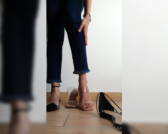 Goddess Elisa aka goddesselisaa OnlyFans - We love new shoes