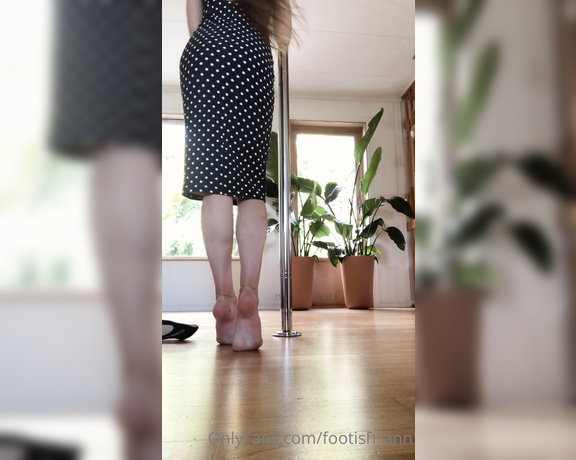 Goddess Anna aka footish_ann OnlyFans - A sensual, erotic and sexy striptease for you I personally had a lot of fun dancing to this song