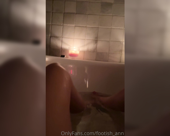 Goddess Anna aka footish_ann OnlyFans - In my bathtub touching myself… my feet are so soft and the way my wet skin shines in candlelight