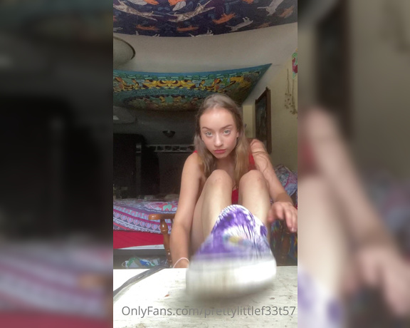 Goddess Jade aka prettylittlef33t57 OnlyFans - 1 min sneak peak and some shots from my 5 minute vans removal after school video 8