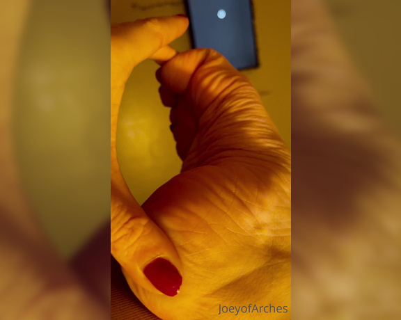 Joeyofarches aka joeyofarches OnlyFans - Just appreciating every curve and wrinkle