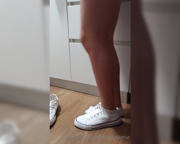 Mel Demie aka meledemie OnlyFans - Converse off