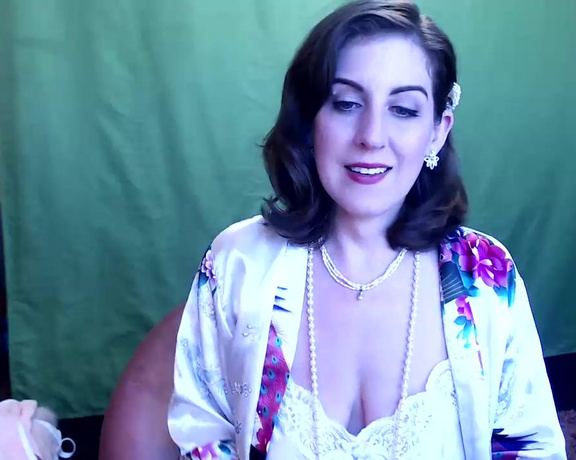 Ms Tomorrow aka dommetomorrow OnlyFans - Stream started at 12052020 0832 pm Opening a new gift & having a little chat with a cute