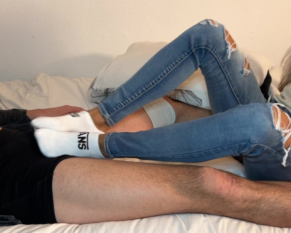 StillSinning aka stillsinning OnlyFans - My dirty ankle socks get his big cum load