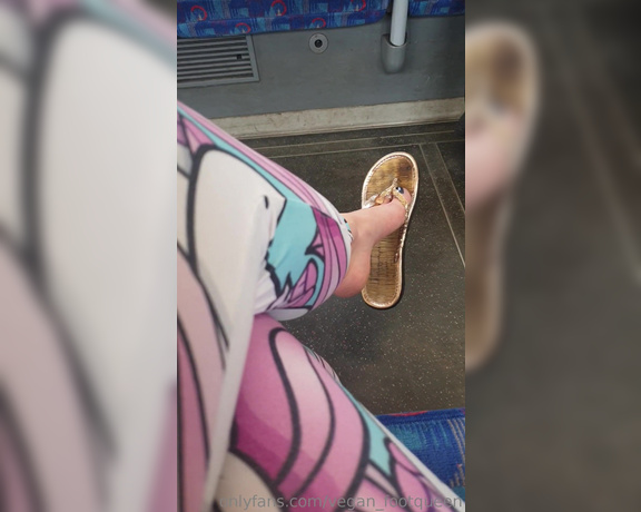 Vegan_footqueen aka vegan_footqueen OnlyFans - Train teasing