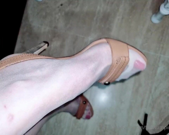 Feetvampire aka feetvampire OnlyFans Video 332