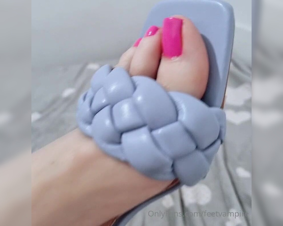 Feetvampire aka feetvampire OnlyFans Video 640