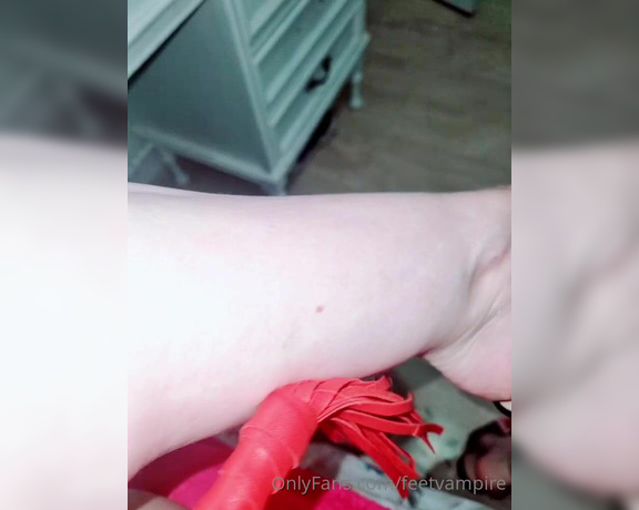 Feetvampire aka feetvampire OnlyFans Video 523