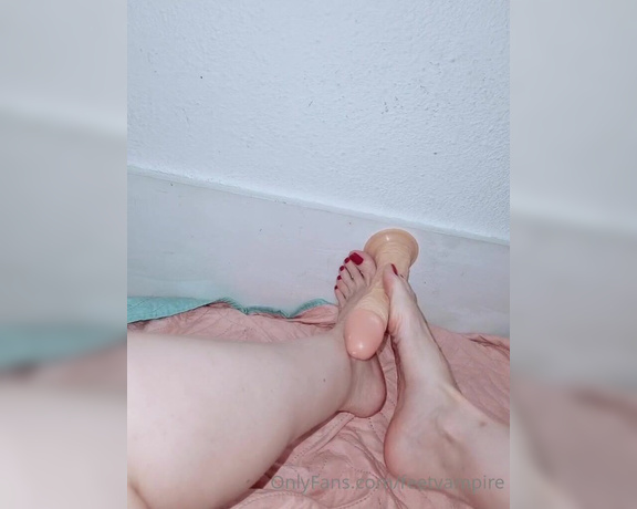 Feetvampire aka feetvampire OnlyFans Video 93