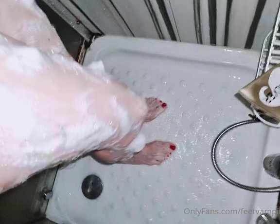 Feetvampire aka feetvampire OnlyFans Video 764