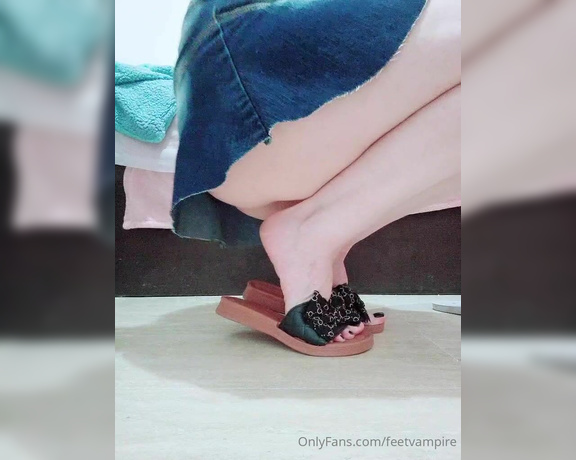 Feetvampire aka feetvampire OnlyFans Video 959