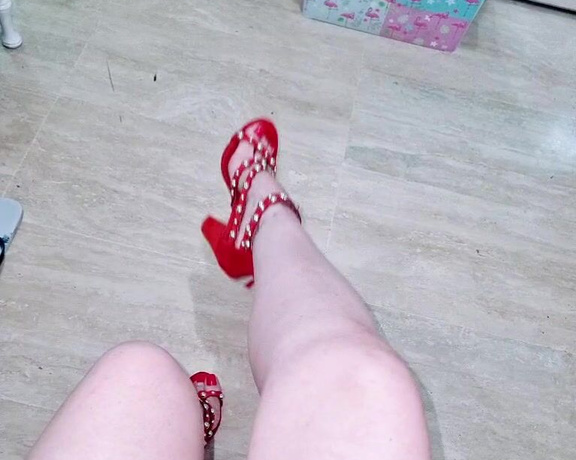 Feetvampire aka feetvampire OnlyFans Video 607