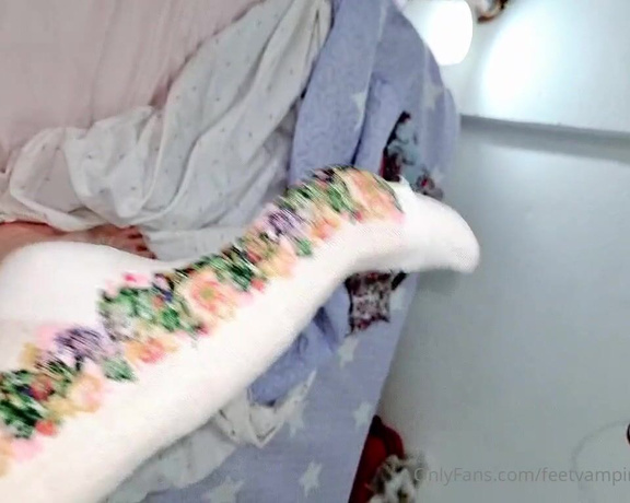 Feetvampire aka feetvampire OnlyFans Video 115