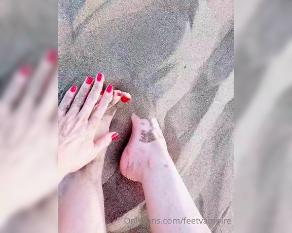 Feetvampire aka feetvampire OnlyFans Video 252