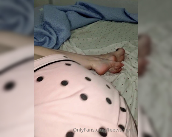 Feetvampire aka feetvampire OnlyFans Video 674