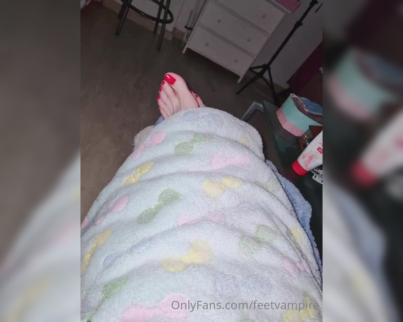 Feetvampire aka feetvampire OnlyFans Video 251