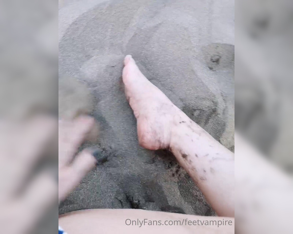 Feetvampire aka feetvampire OnlyFans Video 515