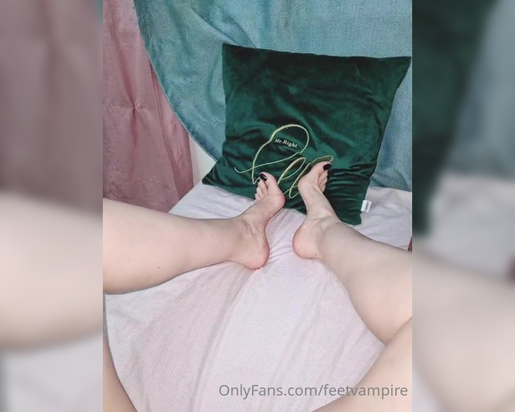 Feetvampire aka feetvampire OnlyFans Video 431