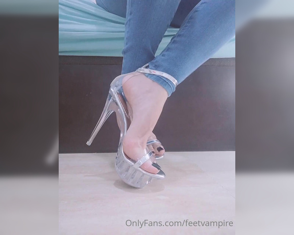 Feetvampire aka feetvampire OnlyFans Video 856