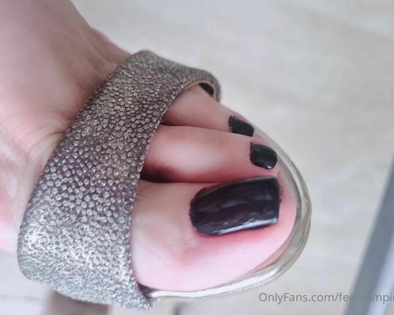 Feetvampire aka feetvampire OnlyFans Video 771