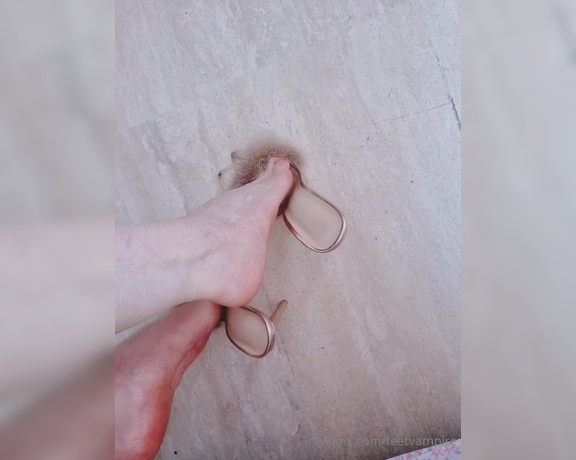 Feetvampire aka feetvampire OnlyFans Video 980