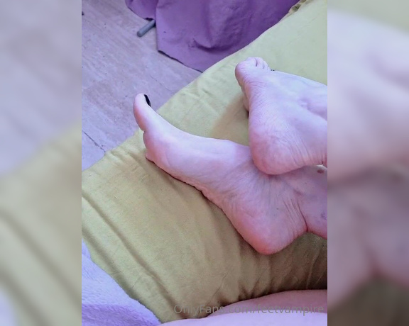 Feetvampire aka feetvampire OnlyFans Video 137