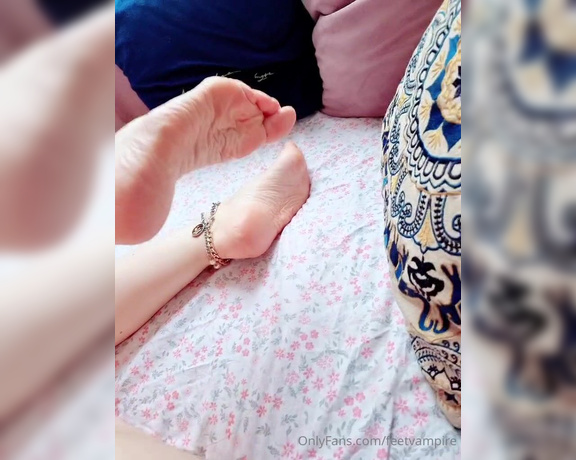 Feetvampire aka feetvampire OnlyFans Video 512