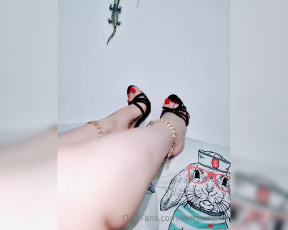 Feetvampire aka feetvampire OnlyFans Video 61