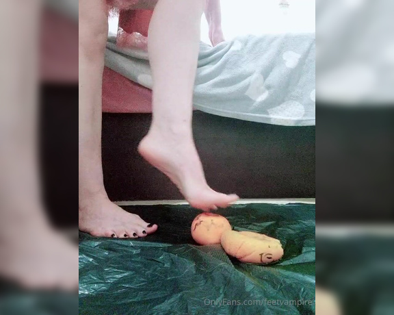 Feetvampire aka feetvampire OnlyFans Video 815