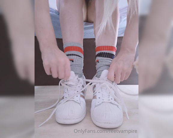 Feetvampire aka feetvampire OnlyFans Video 285